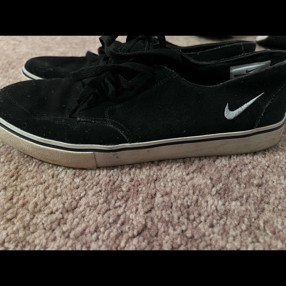 Nike Braata sneakers